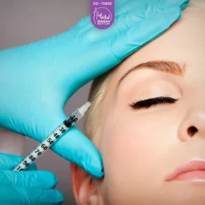 عکس تزریق بوتاکس به شقیقه زن