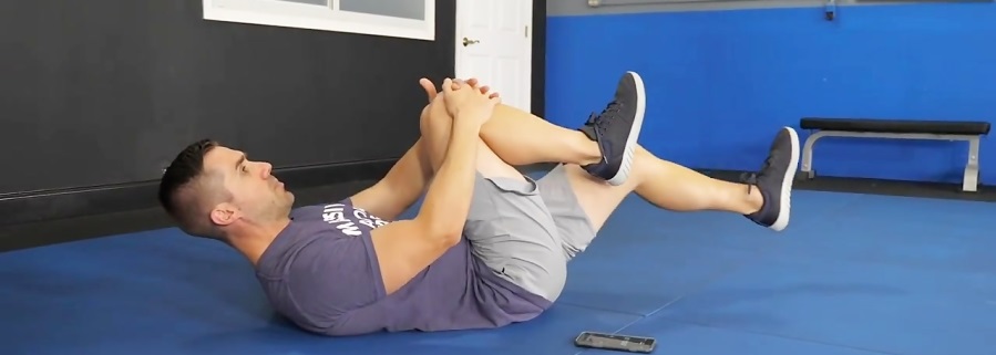 کشش کمر - رفع گودی کمر با ورزش