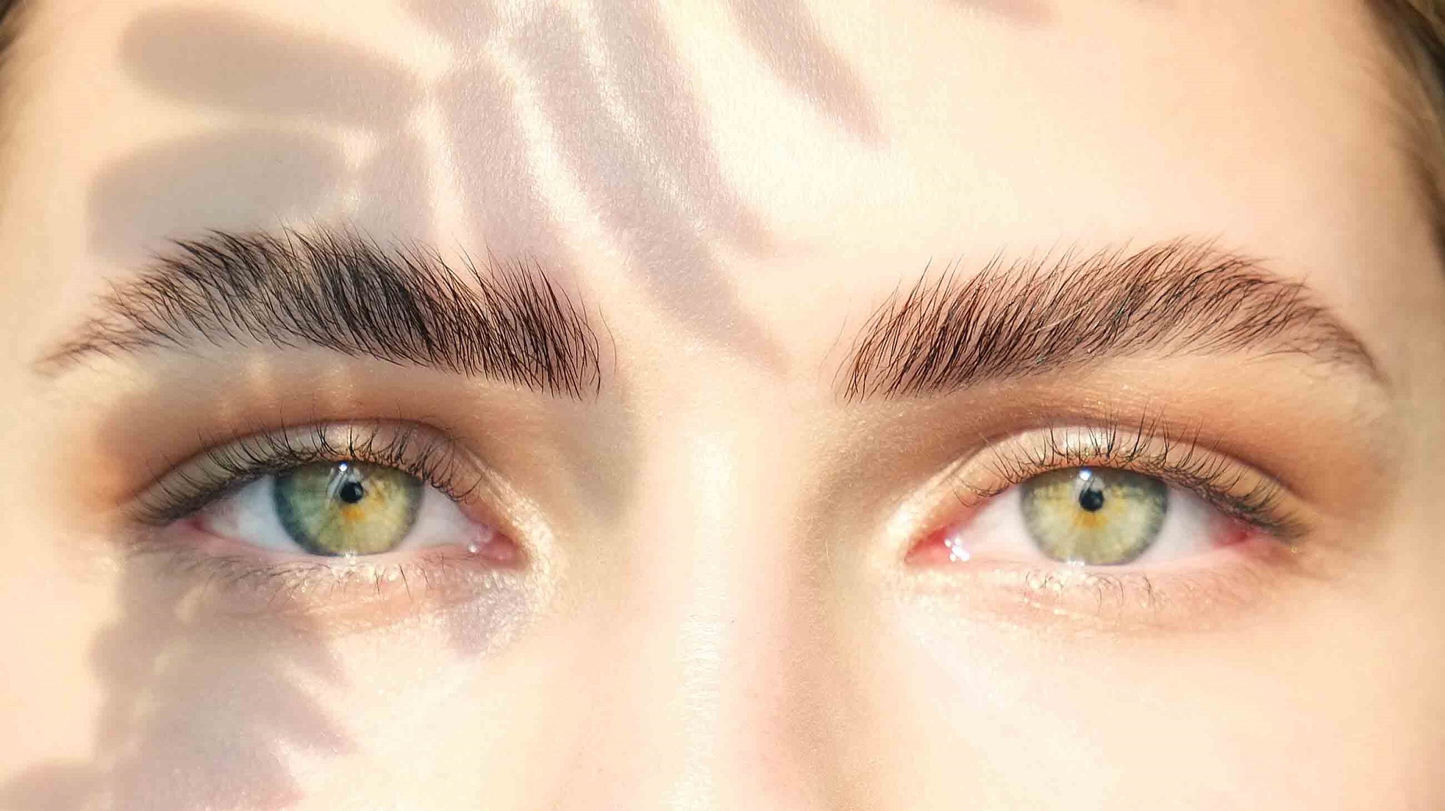 چشم و ابروی زیبا - پر پشت شدن ابرو