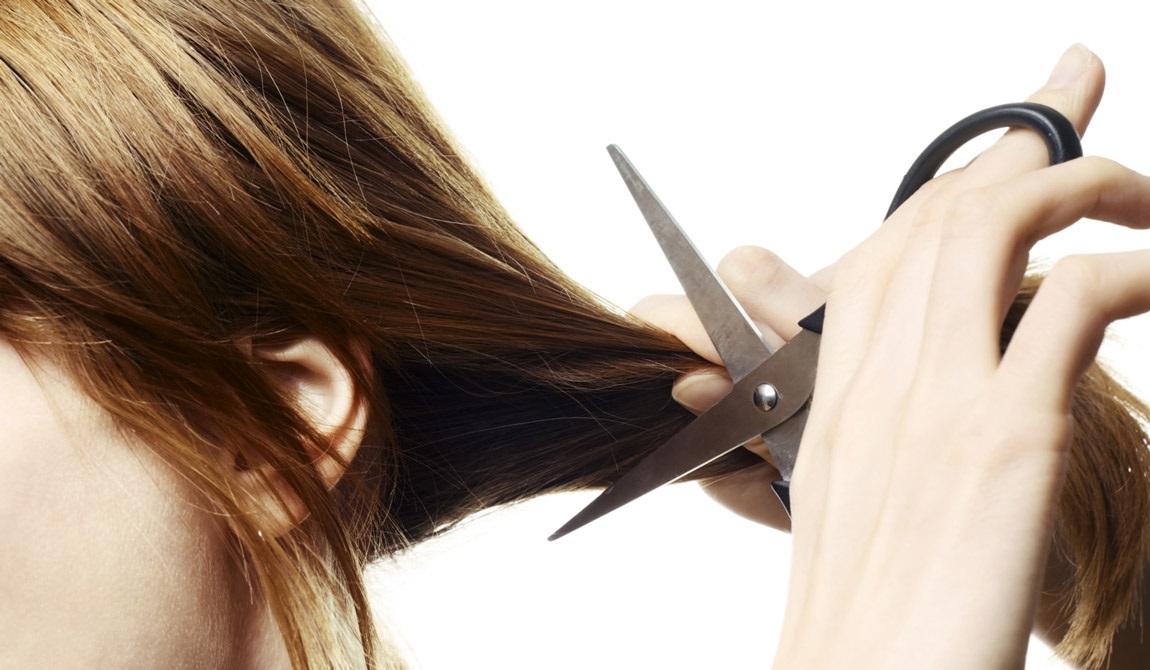 کوتاه کردن موهای موخوره دار - رفع کشسانی مو بعد از دکلره