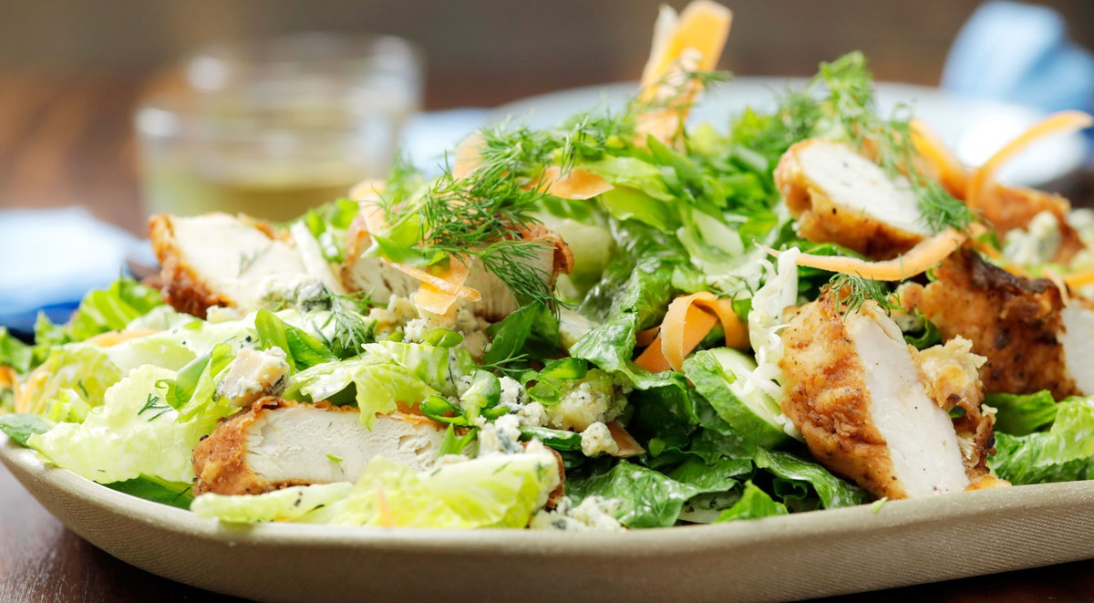 مرغ و سبزیجات - غذای رژیمی با مرغ