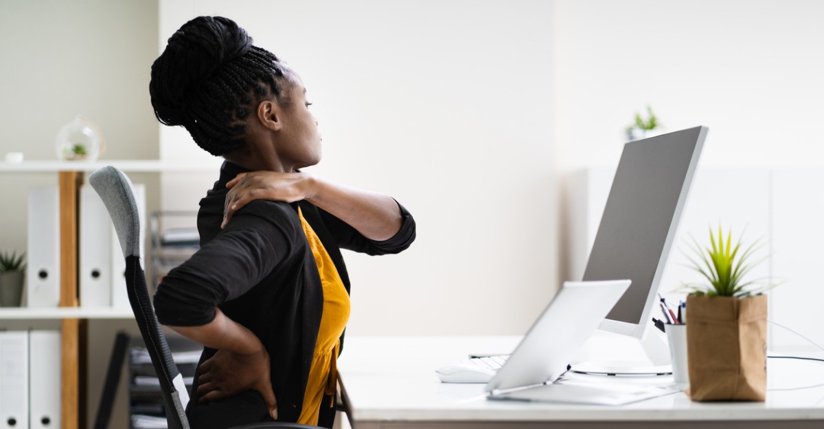 گرفتگی شانه - درمان قوز کمر