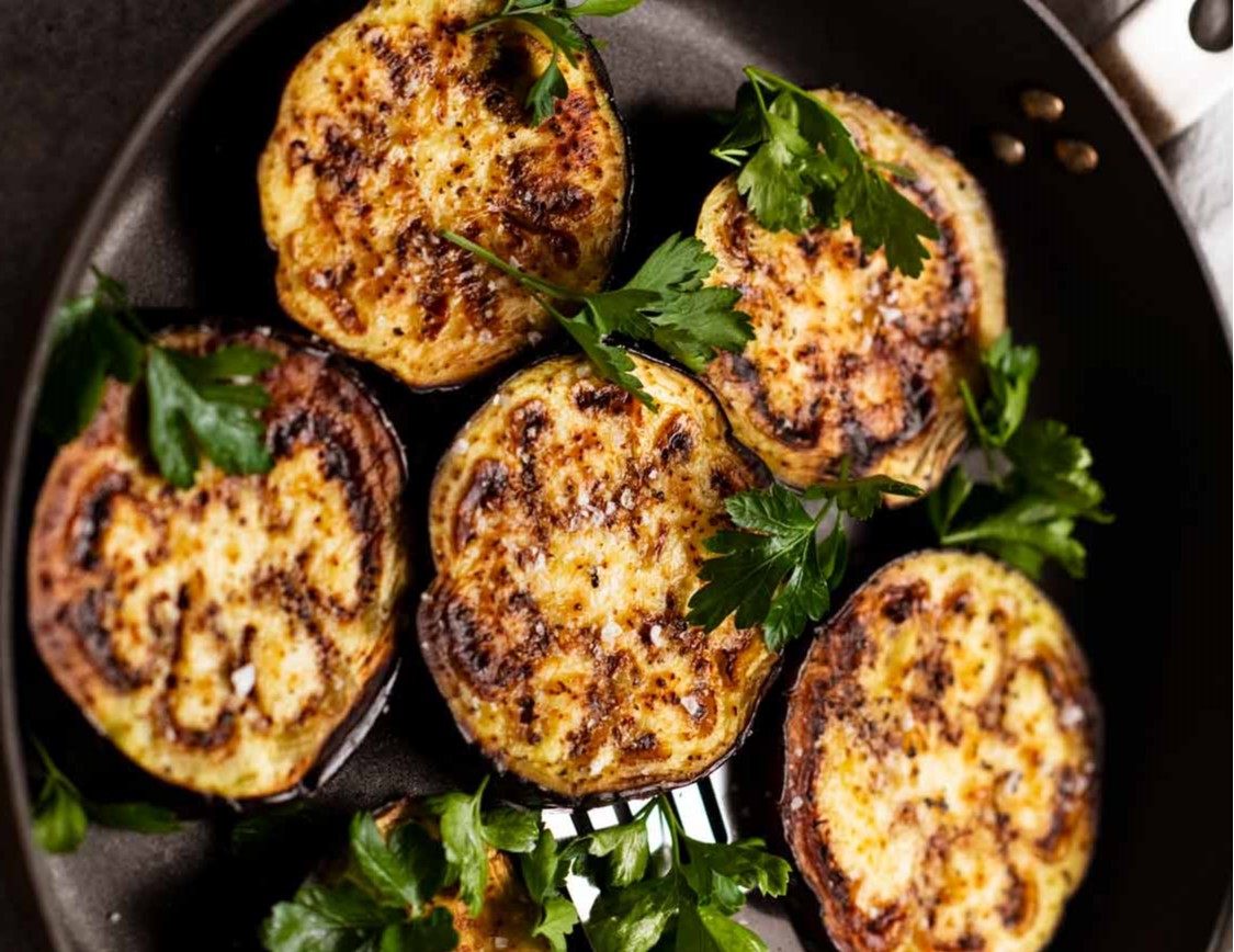 سرخ کردن بادمجان بدون روغن - سرخ کردن بادمجان با روغن کم