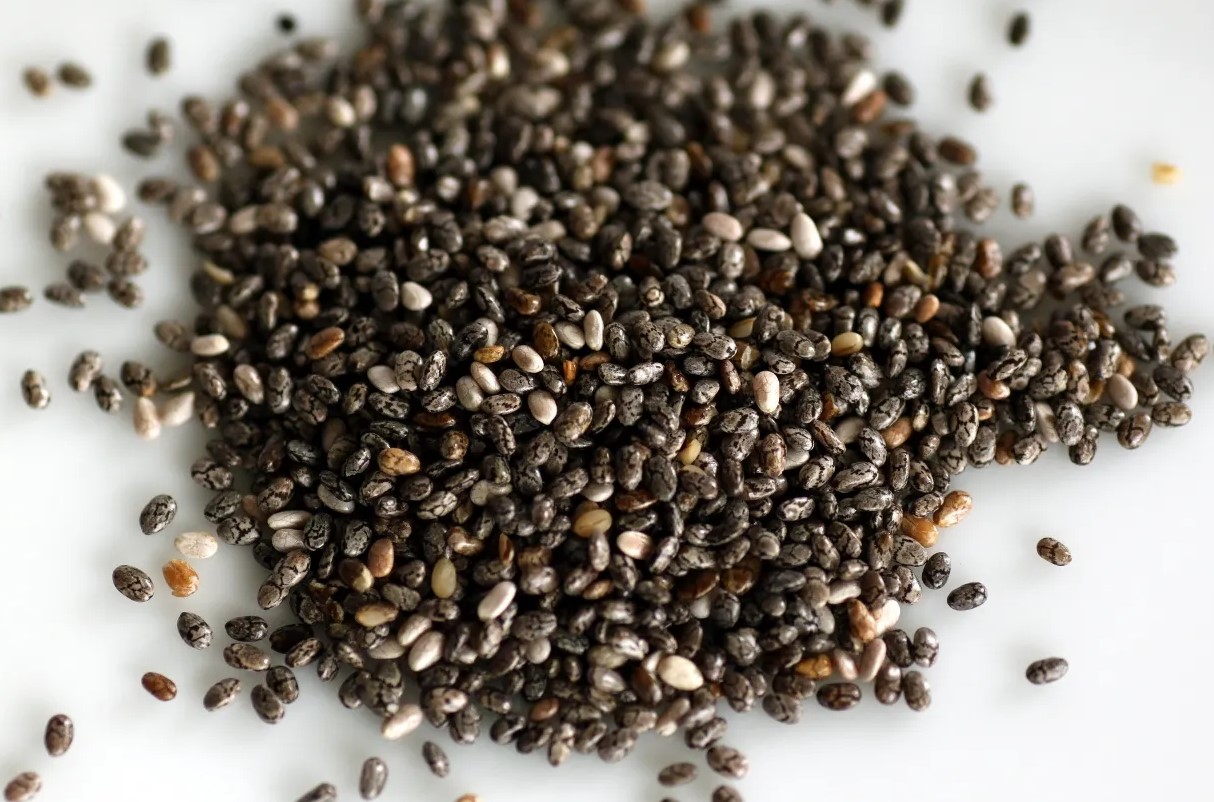 دانه چیا - مواد غذایی لاغر کننده