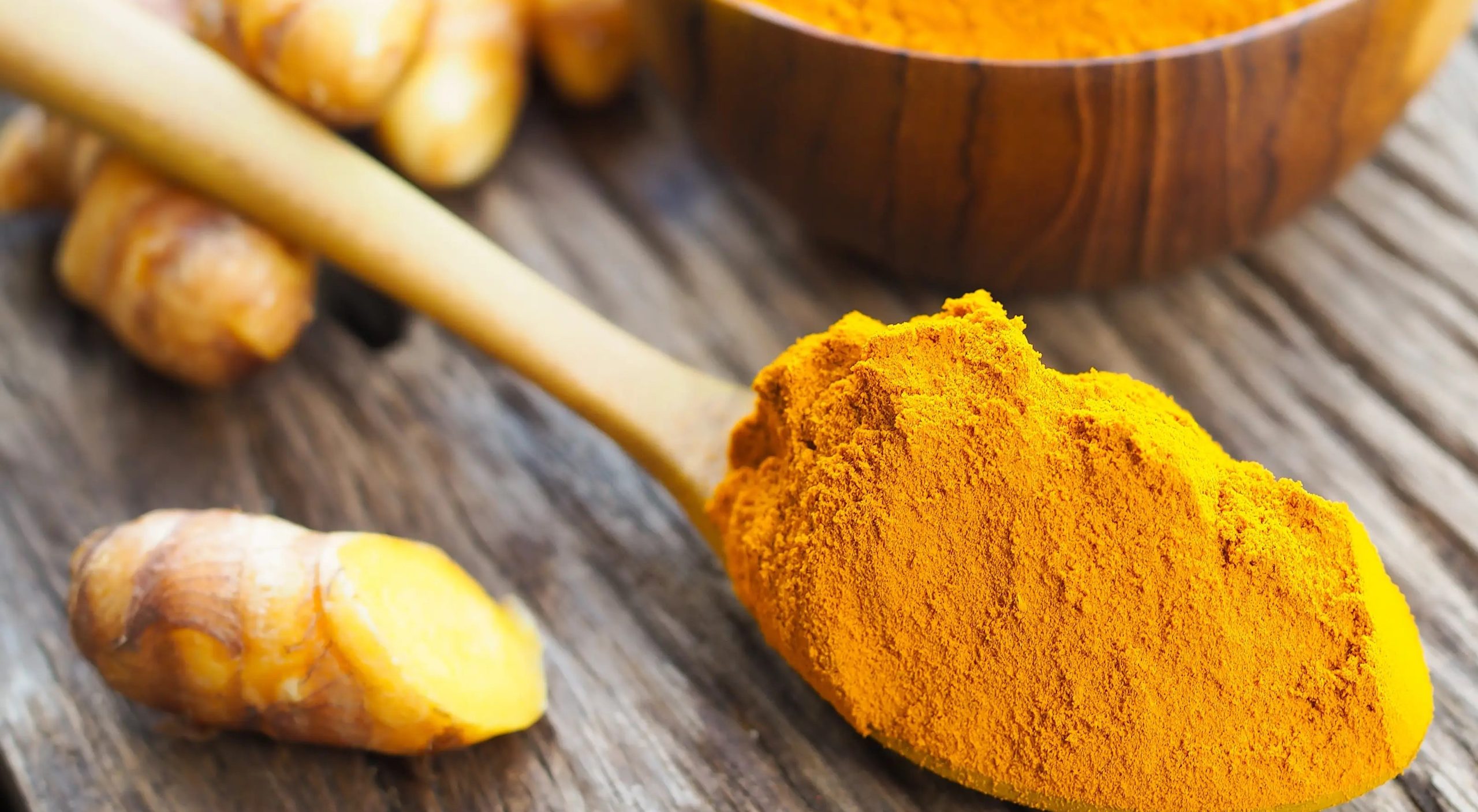 زردچوبه - درمان زانو درد با زردچوبه