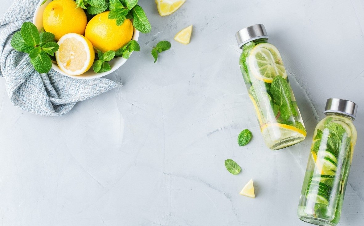 دتاکس واتر برای باشگاه - دتاکس واتر خیار و لیمو