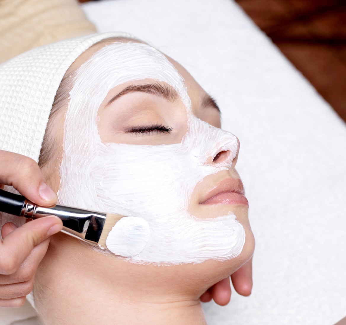 ماسک سفید کننده پوست - سفید کردن پوست صورت در خانه