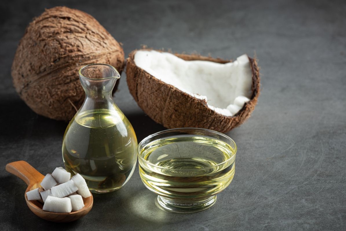 خواص روغن نارگیل برای پوست - فواید روغن نارگیل برای پوست