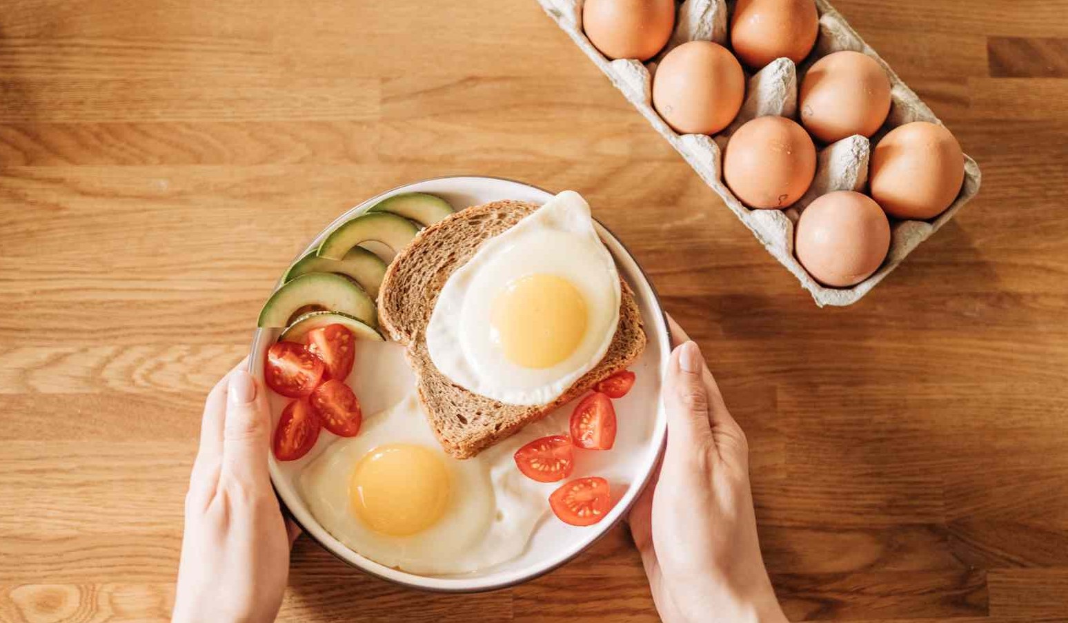 تخم مرغ - مواد غذایی پروتئین دار