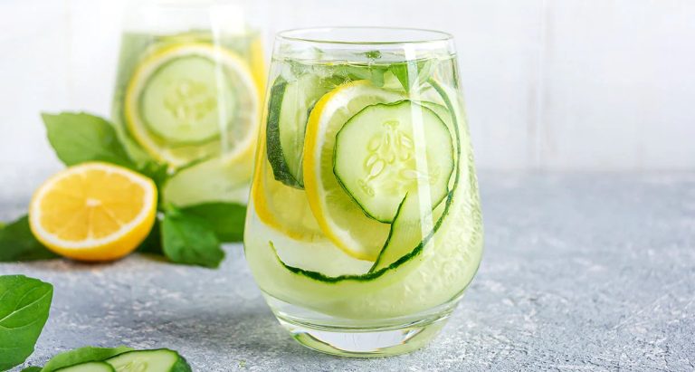 دتاکس واتر خیار و لیمو