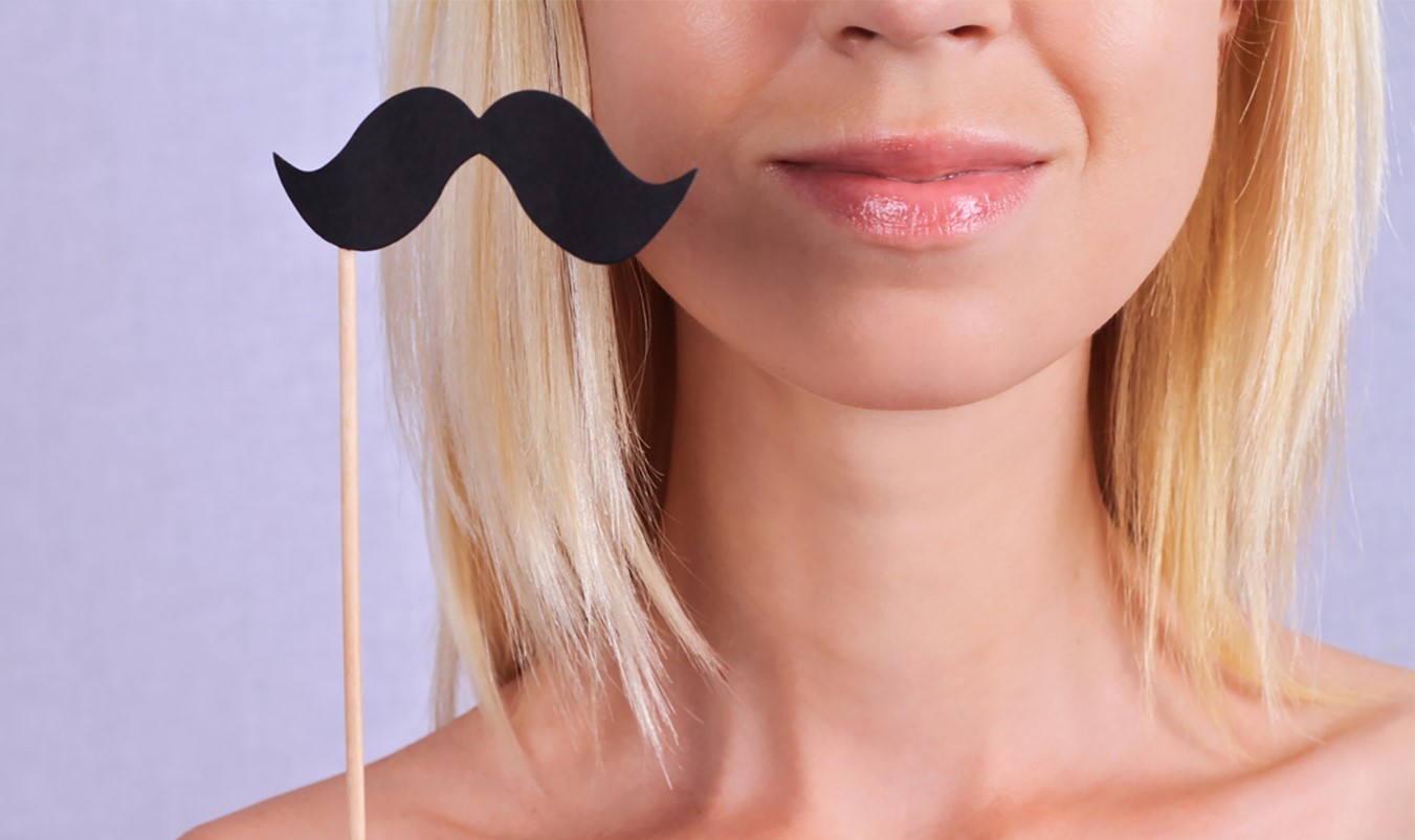 درمان موهای زائد صورت - از بین بردن موهای هورمونی