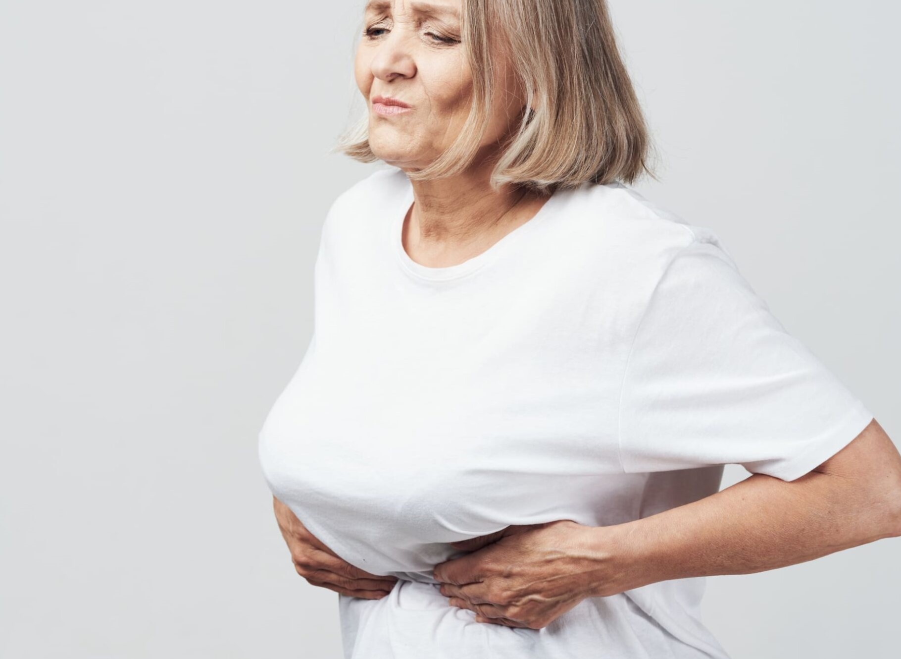 کوچ کردن سینه در خانه - ورزش برای کوچک کردن سینه