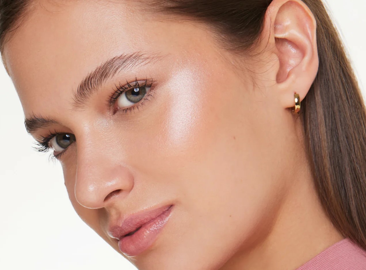 آموزش زدن هایلایتر صورت مایع