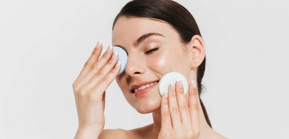 روتین پوست خشک - روتین پوستی روزانه دخترانه