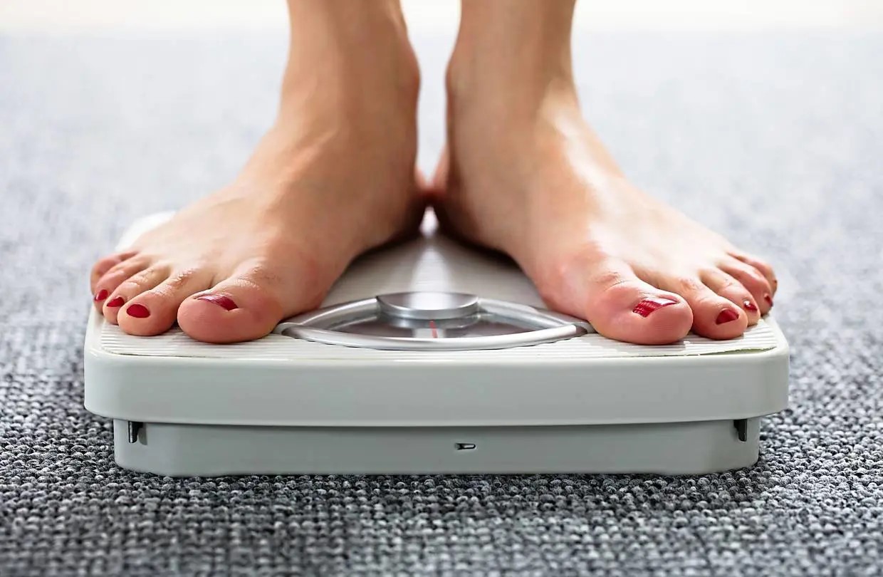 بهترین زمان برای وزن کشی - روش صحیح اندازه گیری وزن