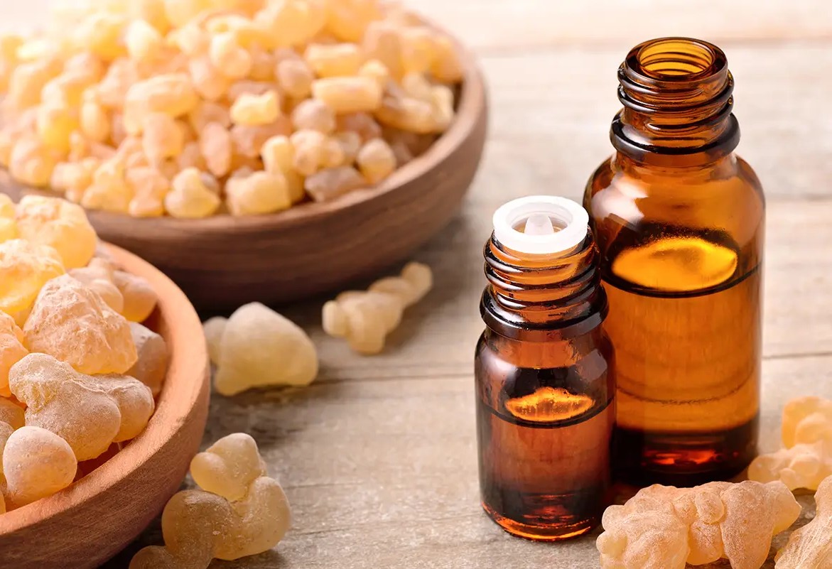 کندر - روغن کندر برای لک صورت