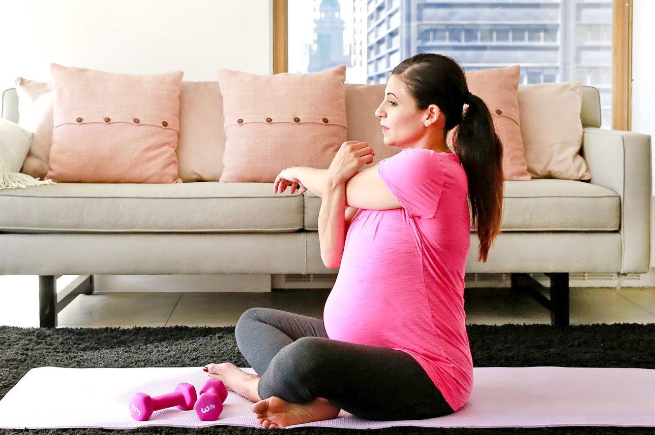 یوگای بارداری - ورزش مناسب زنان باردار