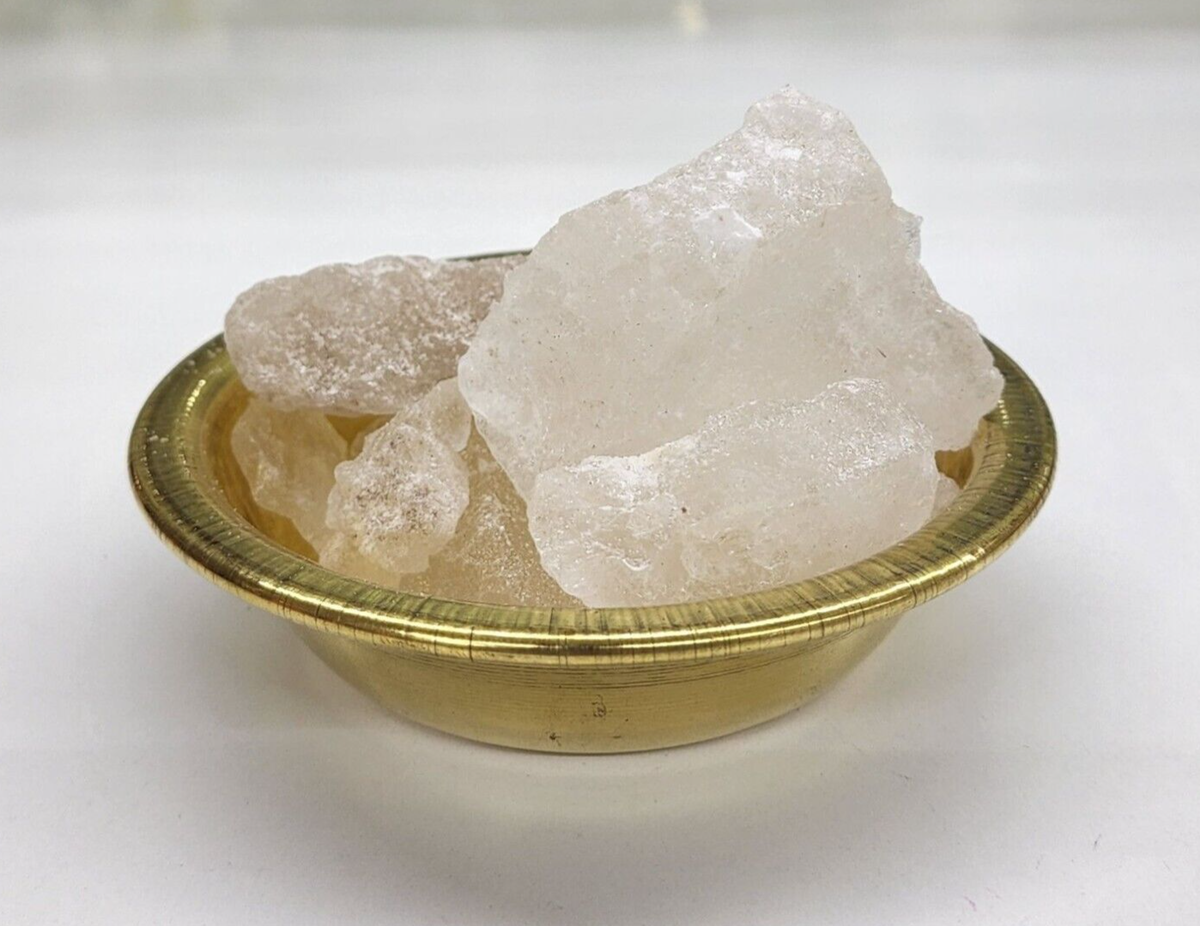 زاج سفید - زاج سفید برای روشن شدن پوست