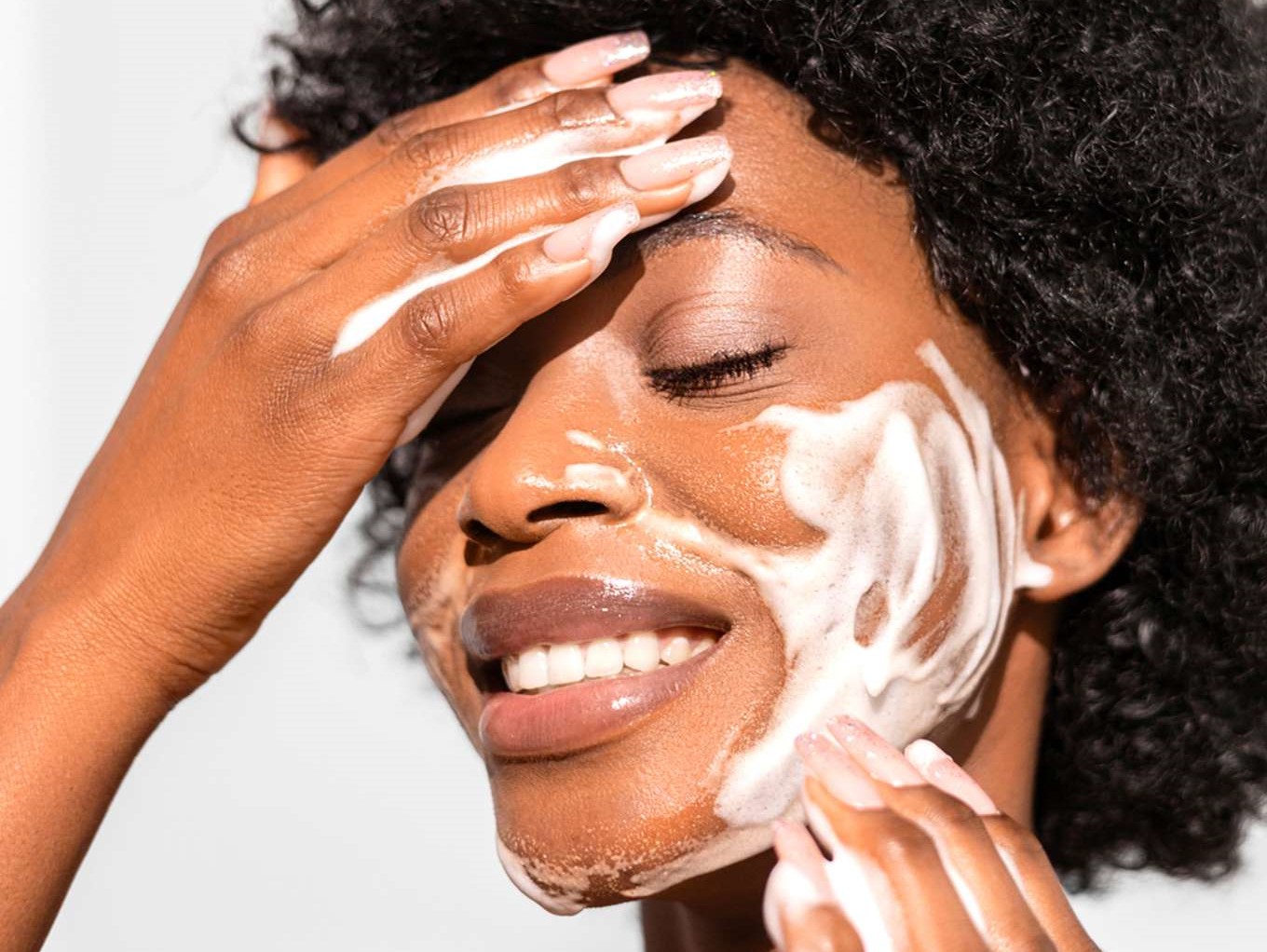 قوی ترین لایه بردار پوست - لایه برداری پوست صورت در خانه