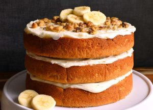 کیک رژیمی با موز