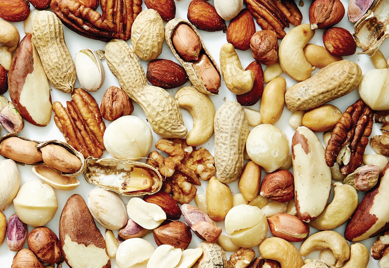 تنقلات رژیمی - ترکیب آجیل شب یلدا رژیمی