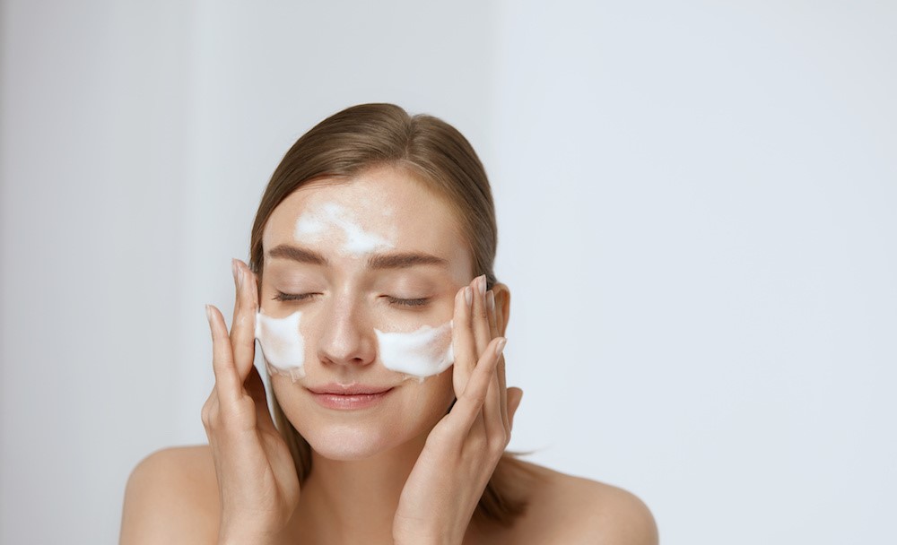 پاکسازی پوست - پاکسازی پوست در خانه