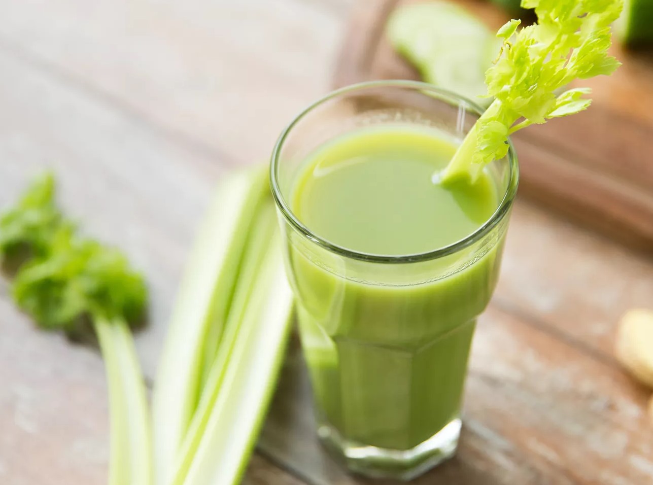 آب کرفس ناشتا - آب کرفس ناشتا برای لاغری