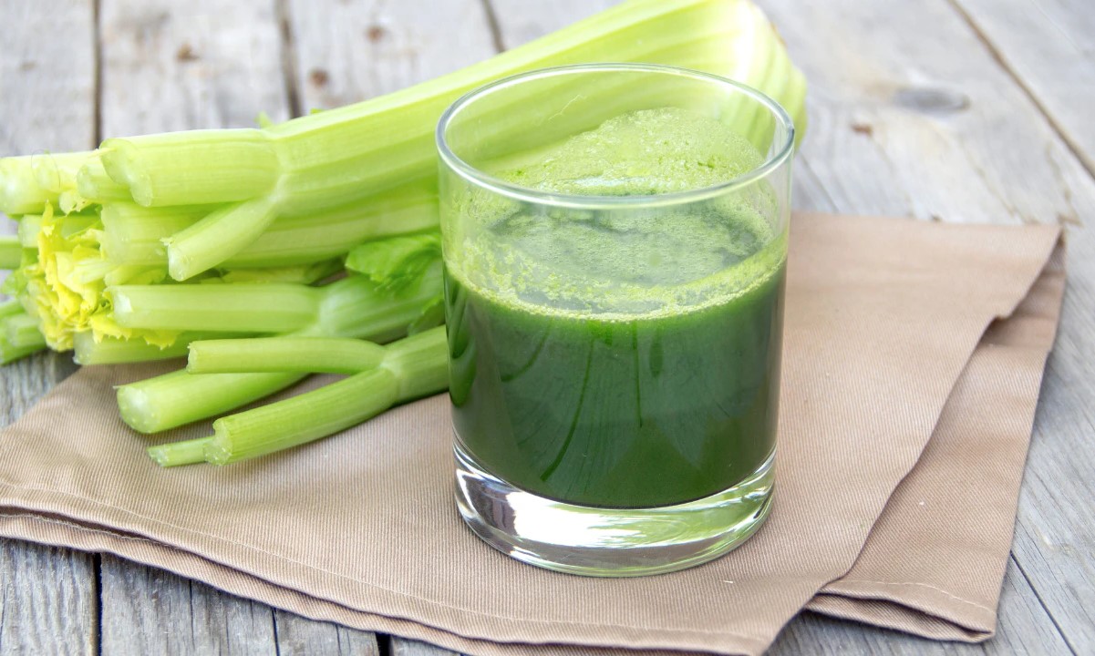 آب کرفس - آب کرفس ناشتا برای لاغری