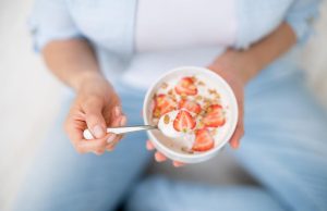 لاغری با ماست یونانی