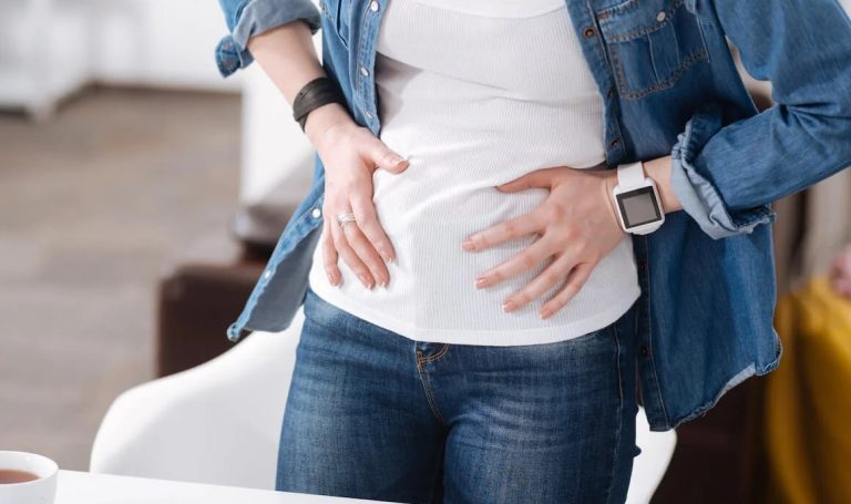 عقب افتادن پریود و بزرگ شدن شکم