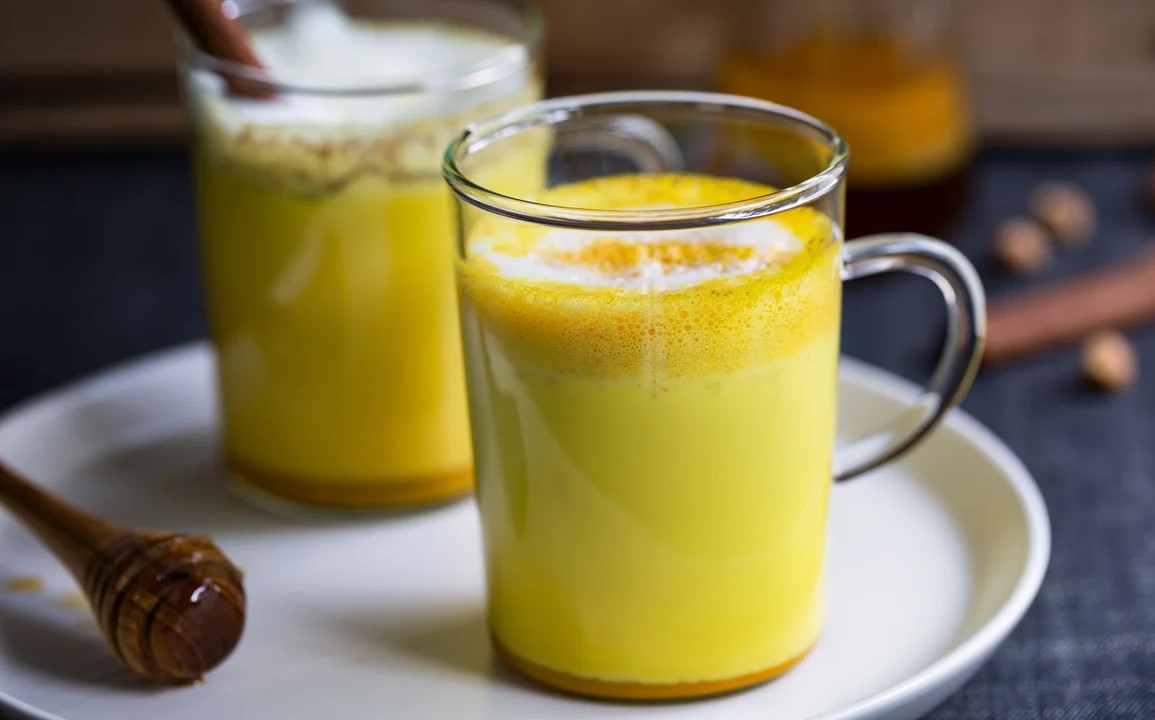 دمنوش زردچوبه - شیر و زردچوبه برای لاغری