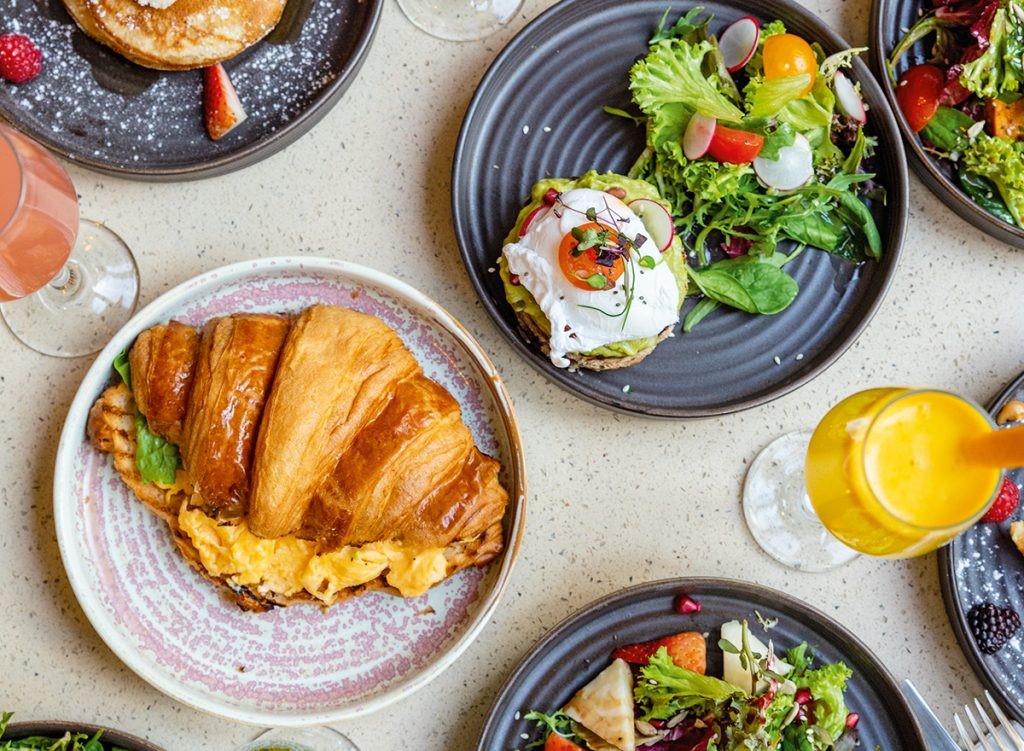 بهترین صبحانه برای لاغری - بهترین زمان برای صبحانه خوردن