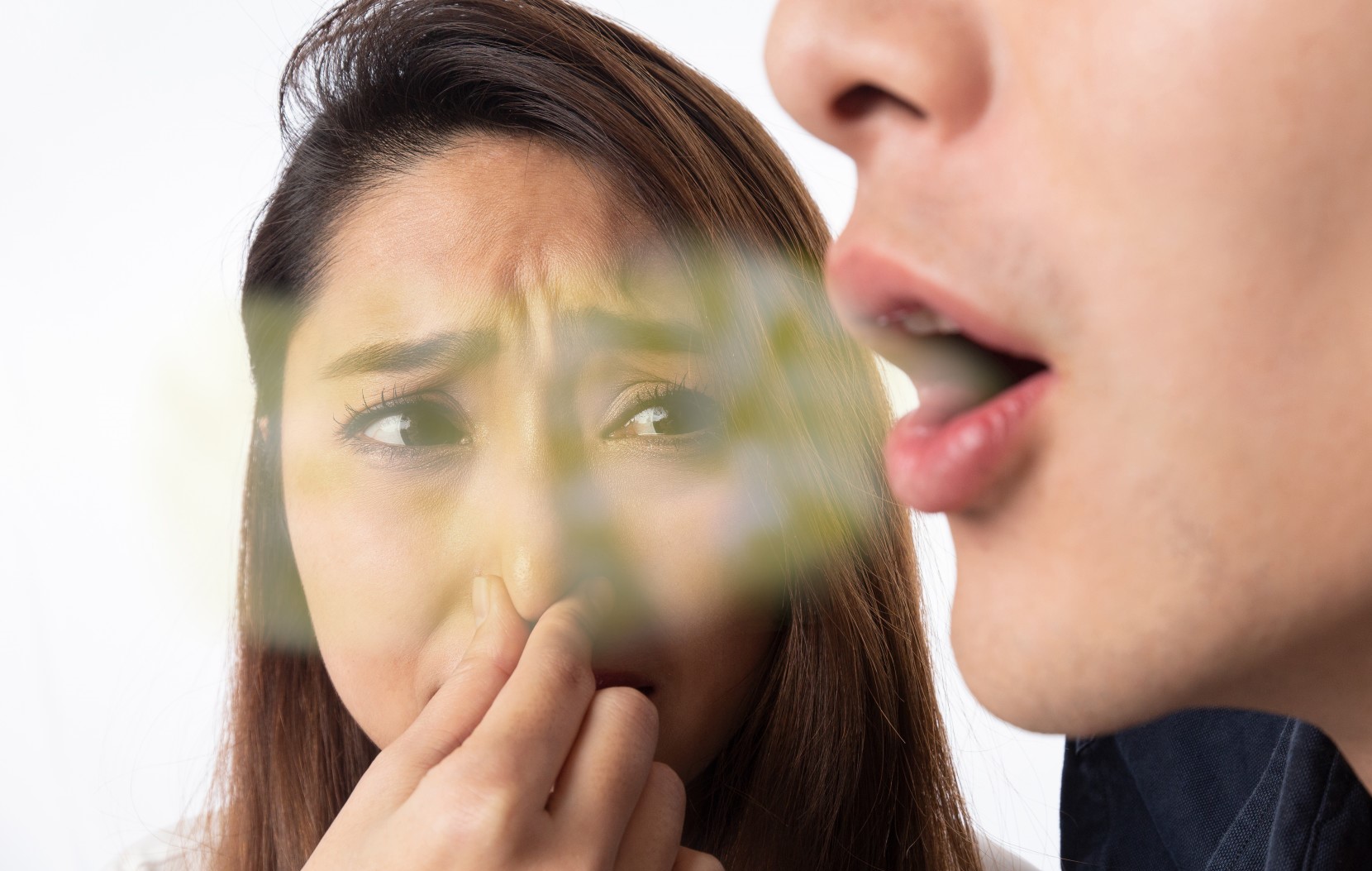 بوی بد دهان - رفع بوی بد دهان در رژیم لاغری