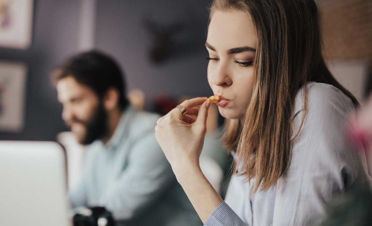 پرخوری - درمان ریزه خواری