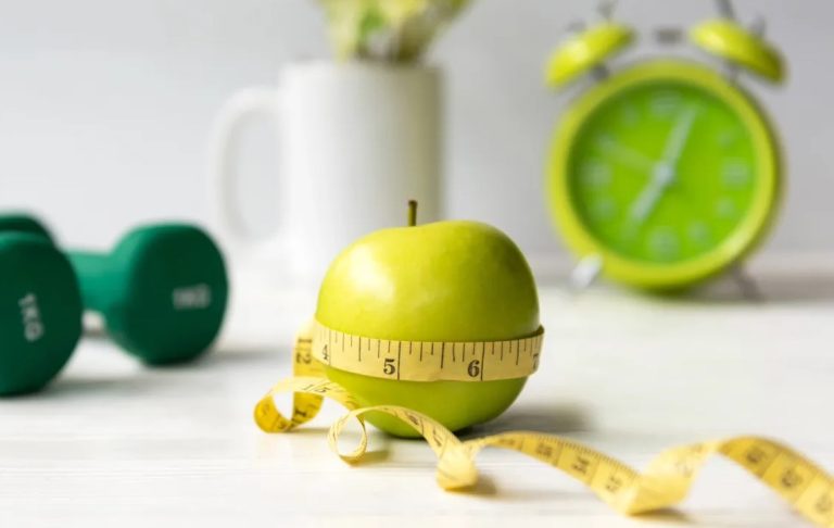 رژیم لاغری سیب