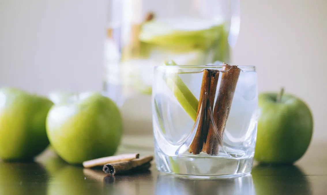 دتاکس سیب و دارچین - رژیم سیب و دارچین