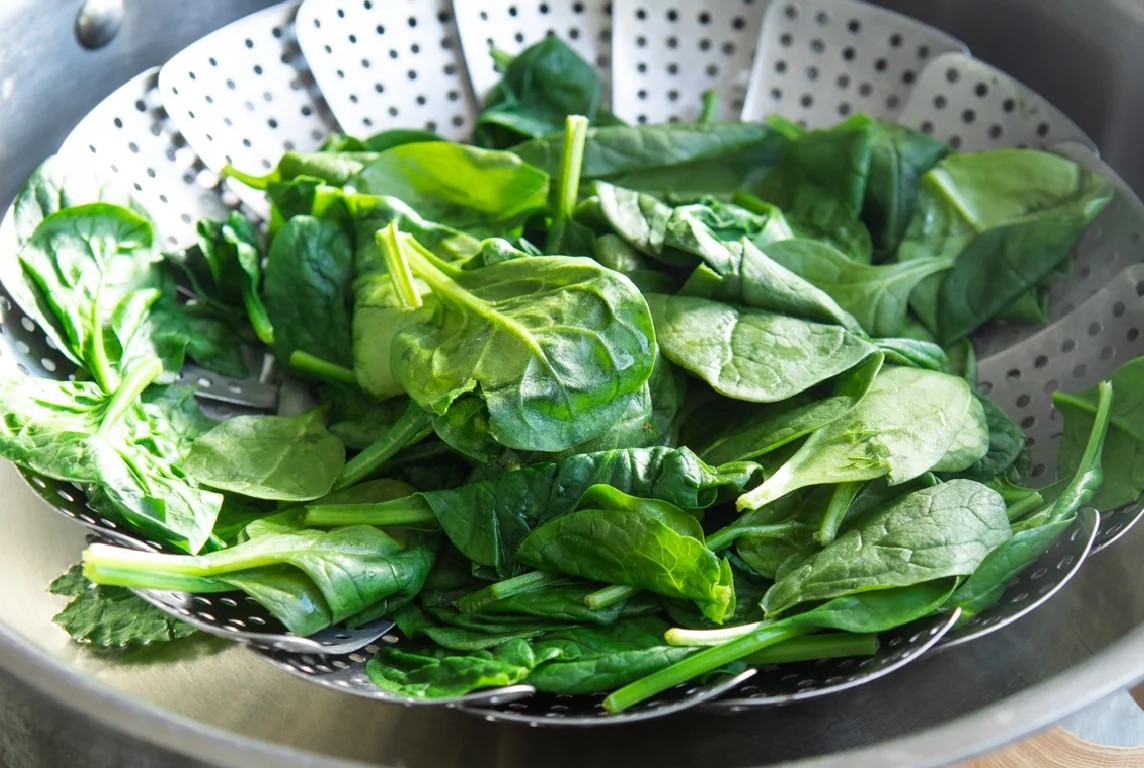 بهترین سبزی برای لاغری - اسفناج برای لاغری