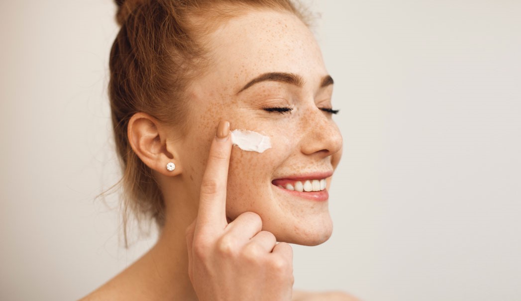 کرم آبرسان - درمان سریع خشکی پوست