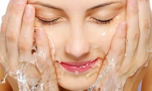 چند روز بعد از بوتاکس میتوان صورت را شست؟