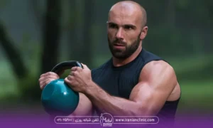 مردی که بعد از کاشت مو وزنه برداری میکنه